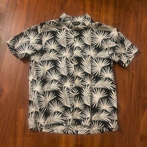 Mens Leaf pattern button down short sleeve